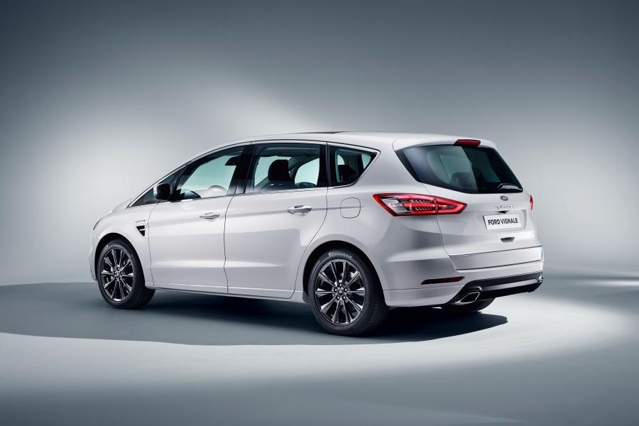  Ford Vignale S-Max 2016 года  (фото 3 из 6)